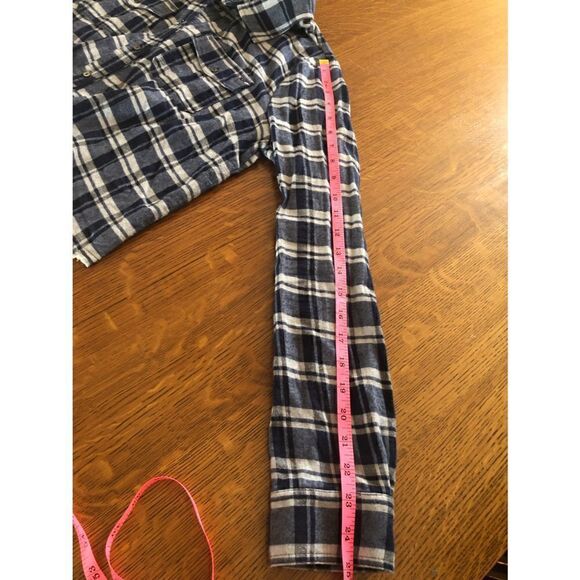 ELIZABETH AND JAMES BUCKLEY PLAID FRAYED HEM SHIRT Size Large - Picture 12 of 12